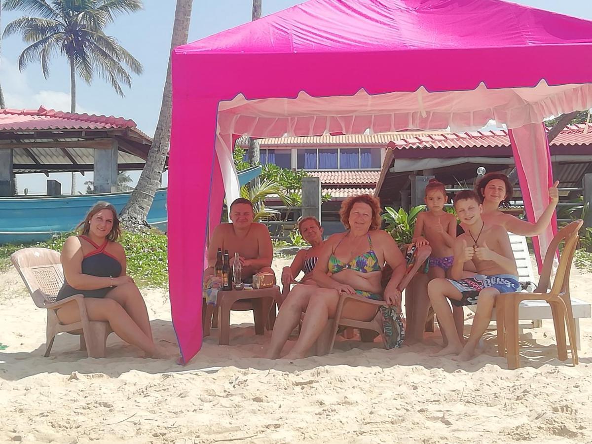 Rainbow Beach Resort Амбалангода Экстерьер фото